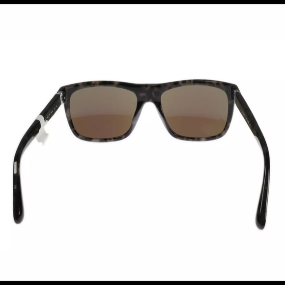 Bobby Brown the Harley sunglasses - Picture 3 of 5
